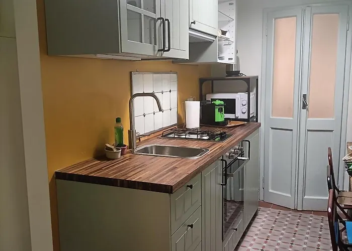 Casa Renata -charming Loggia شقة